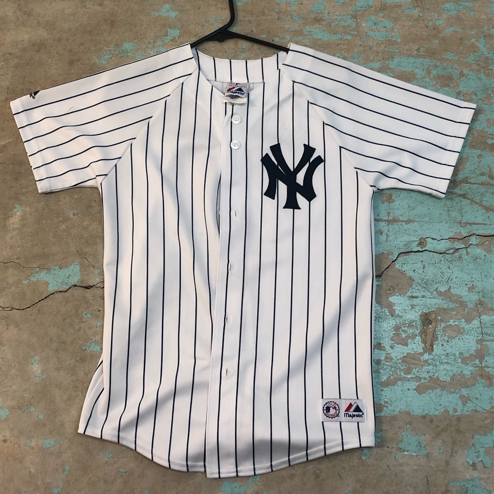 Vintage Majestic Yankees Jersey!